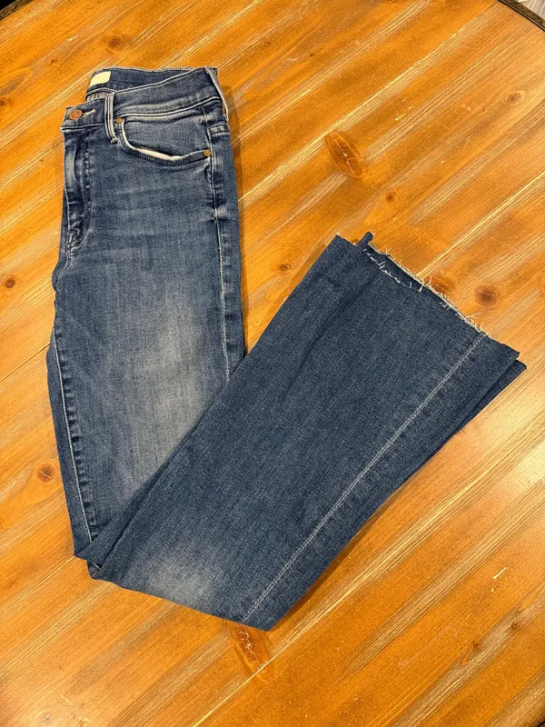 Mother The Weekender Fray Groovin Blue Flare Wide Leg Jeans Women's Size 26 - Image 2
