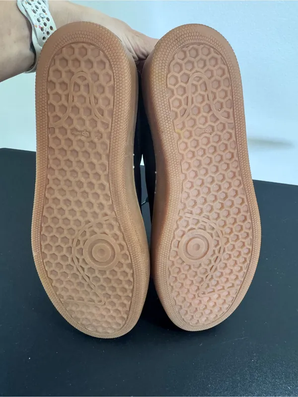 Jenni Kayne Black Canvas Sneakers with Tan Gum Sole - Image 8