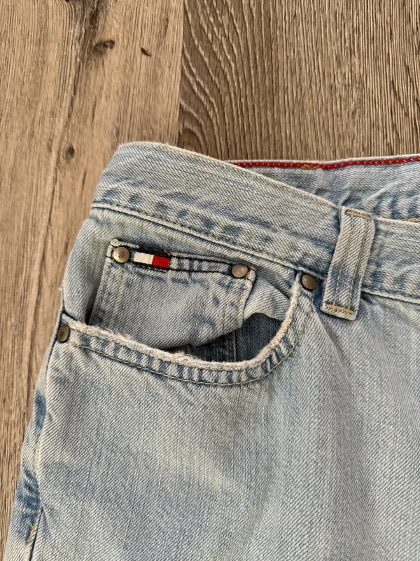 Tommy Hilfiger Tommy Jeans - Image 4
