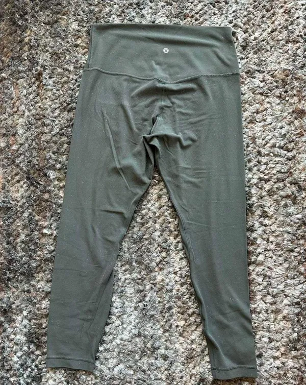 Sage green  leggings - Image 5