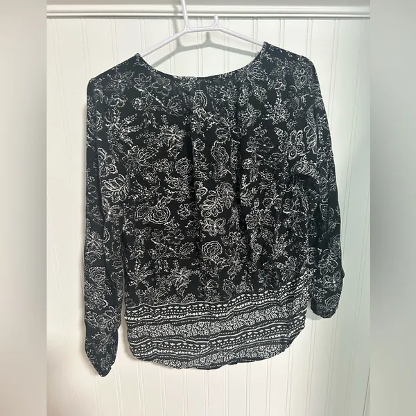 FREE WITH PURCHASE Old Navy - Womens Long Sleeve Top - Image 3