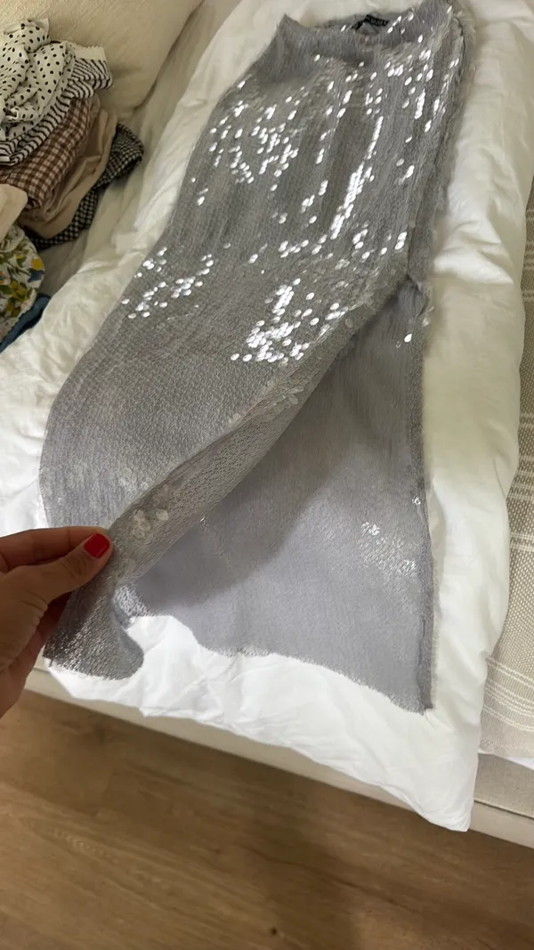 ZARA Sequin Skirt Midi - Image 3