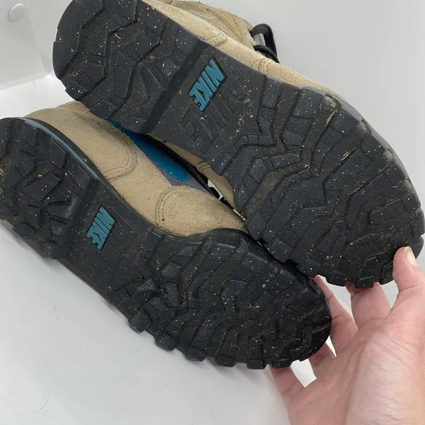 Vintage 90’s Nike Suede Hiking Boots 6.5 Outdoor Adventure - Image 7