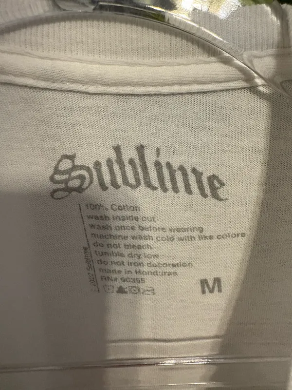 Sublime Graphic Tee Size Medium - Image 2