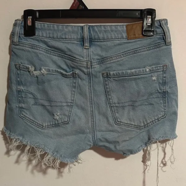American Eagle Outfitters Distressed Shorts size 0 - Image 2