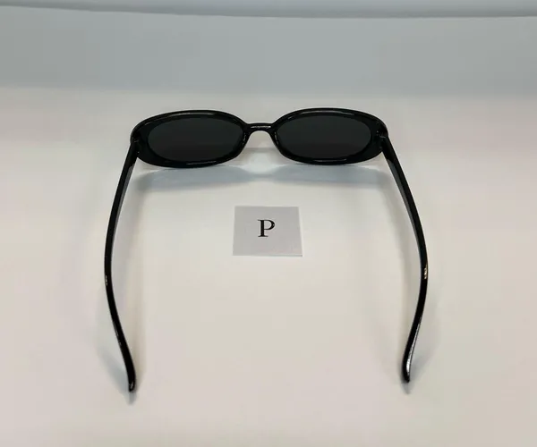 90s oval black sunglasses / retro oval sunglasses - Image 4