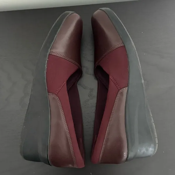 Clarks Women's Suttyn Walk‎ Leather Cushioned Wedge Heel Pumps Wine Size 12 M - Image 9