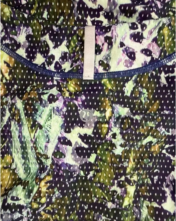Lululemon Define Jacket in Floral Sport White Multi 8 - Image 9