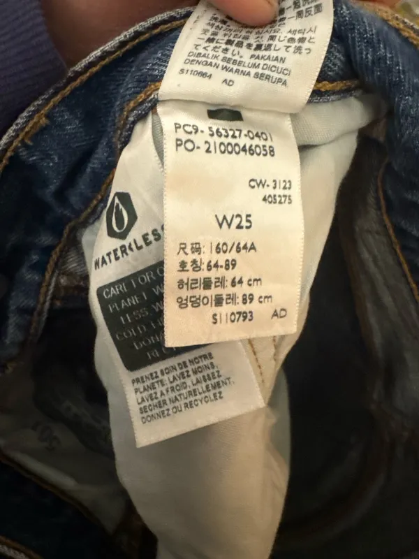 Levi’s 501 Shorts - Image 3