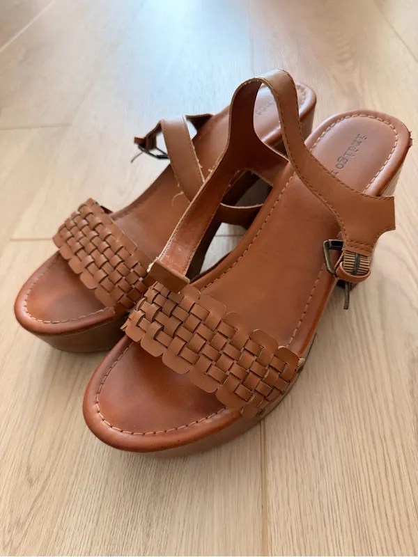 Woven Faux Leather Platform Sandals Brown Size 9 - Image 2