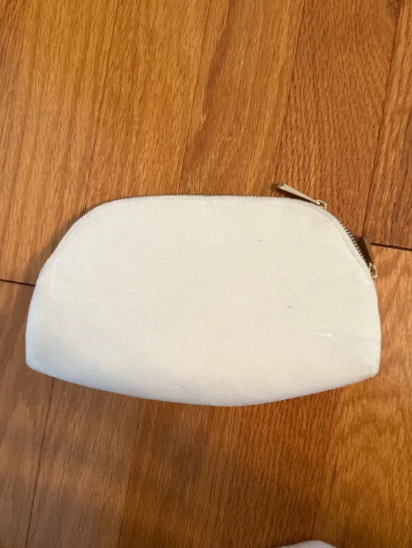 Christian Dior Velvet Cream Makeup Bag - Image 2
