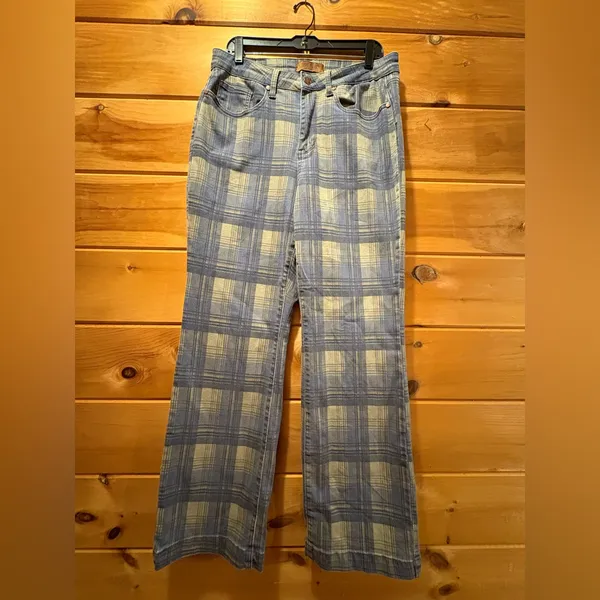 Judy Blue Blue and Tan Plaid HighWaist Vintage Look Jeans size 14W - Image 2