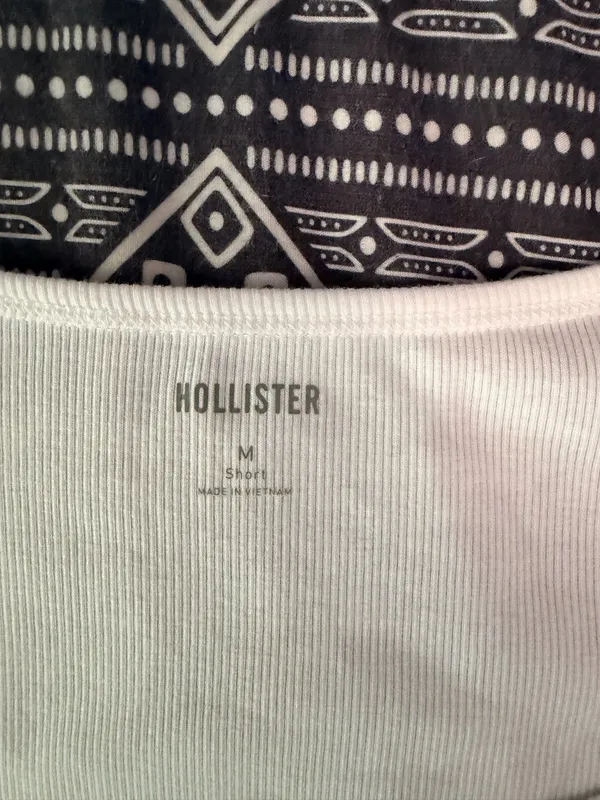Hollister Baby Tee - Image 2