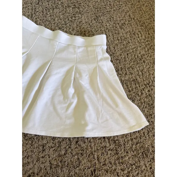 Wild Fable Women's White Pleated Mini Skirt Size Small‎ - Image 3
