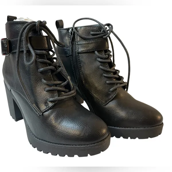 MADDEN GIRL Alexandra Black High Heeled Lace Up Combat Moto Boot NIB - Size 6 - Image 13