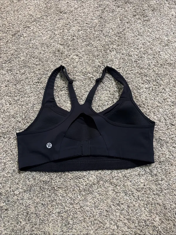 Lululemon All Powered Up Bra *Medium Support size 36A - Image 2