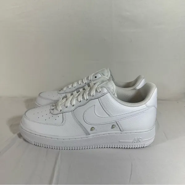 Nike NEW Women's Air Force 1 ‘07 SE Pearl White Shoe Size 8.5 #B1454 - Image 4