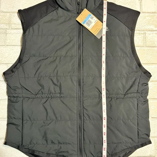 Nike THERMA-FIT Woman’s Black Vest - Image 6