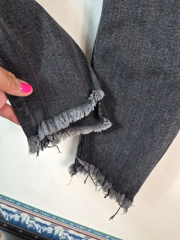 Express Ankle Legging Jeans 6R - Image 4