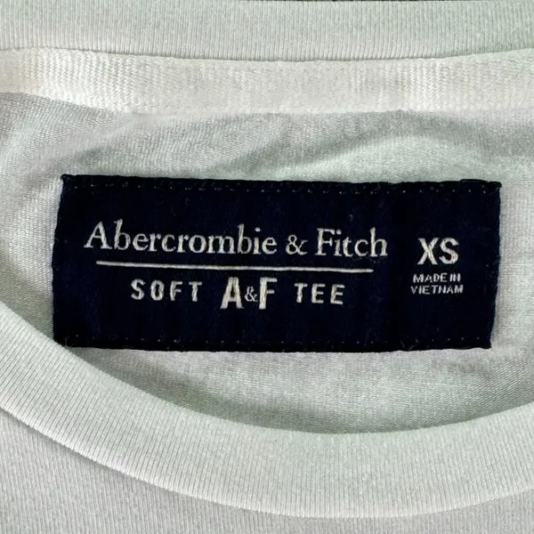 Abercrombie & Fitch Soft AF Tee Sz XS White - Image 4