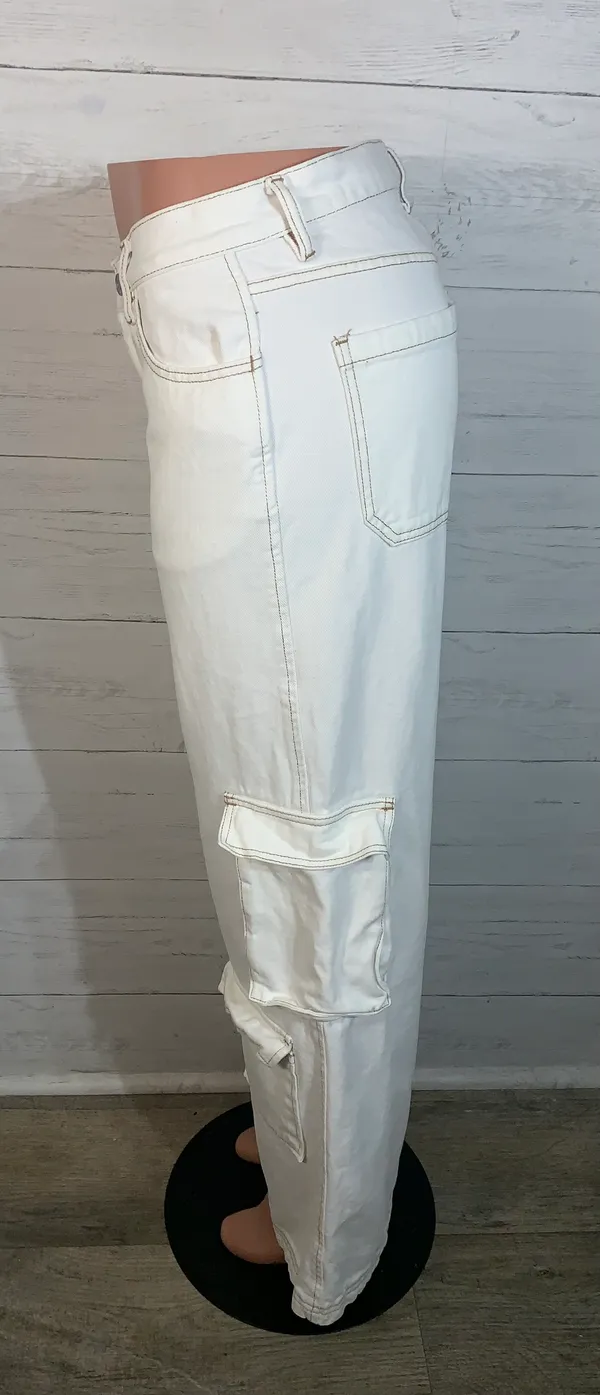 PacSun 90's baggy cargo jeans size 28 ivory womens - Image 3