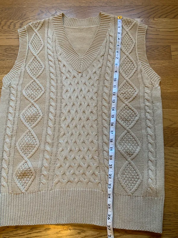 V neck long line knitted vest size M Tan Size M - Image 7