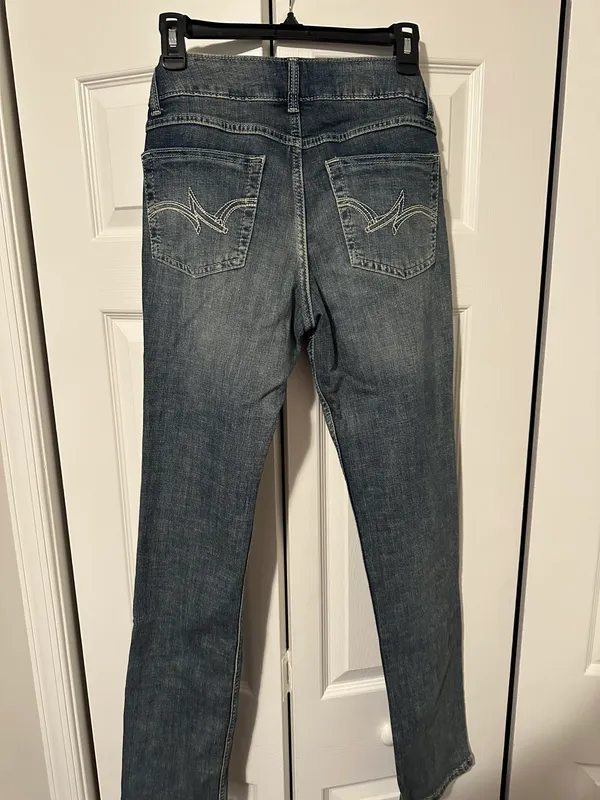 Wrangler Straight Jeans  - Image 2