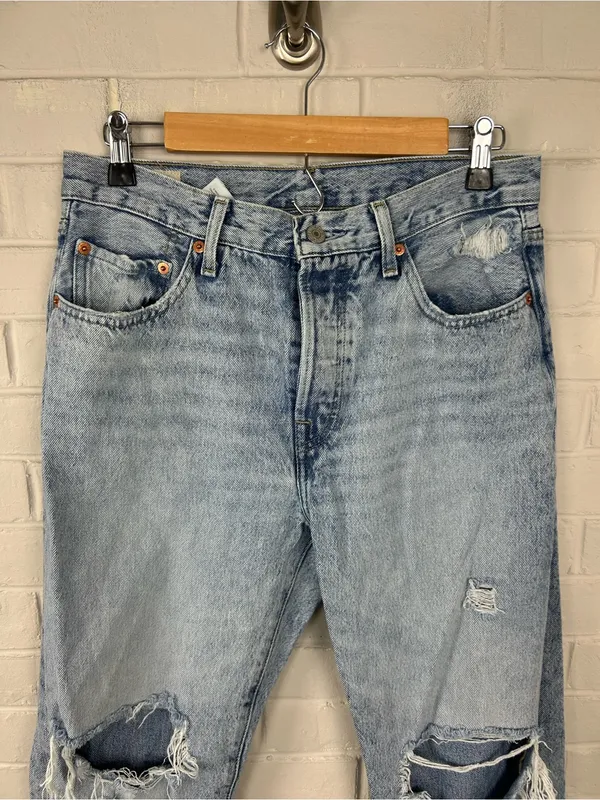 Levi’s Cotton Distressed Denim Jeans Size 29 - Image 5