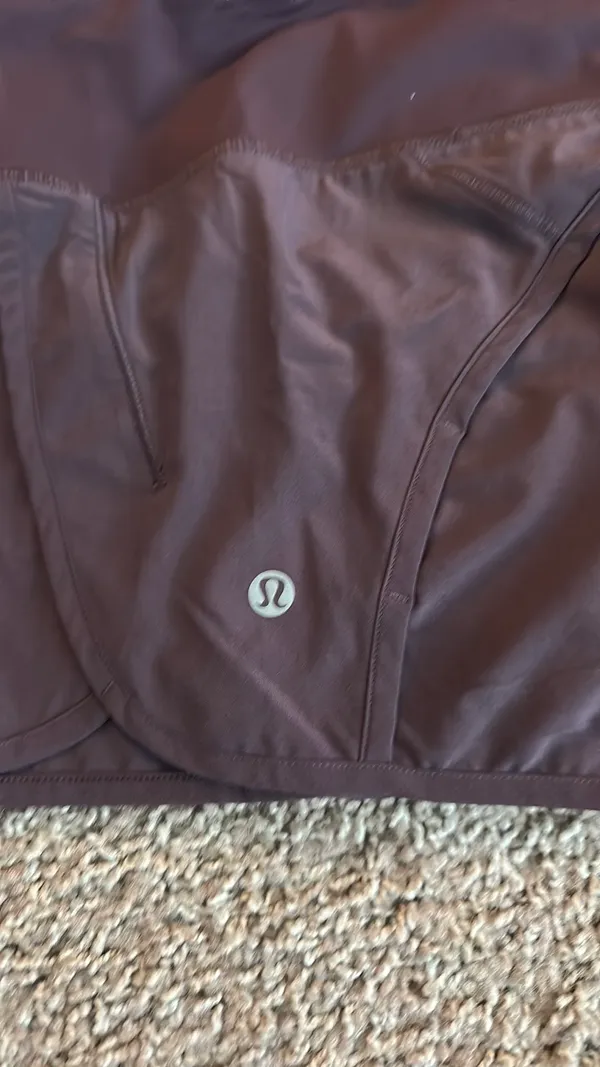 Purple Lululemon Shorts Speed Up 4" - Image 5