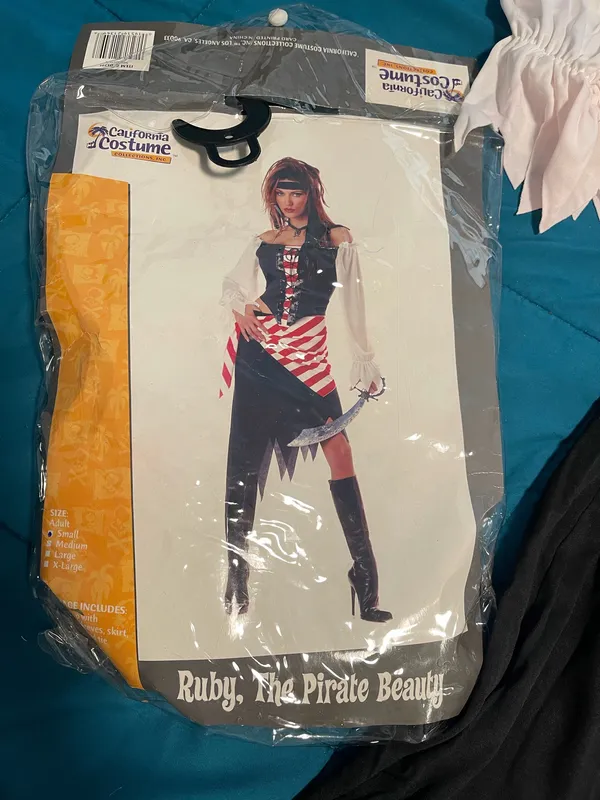Womens California costumes Ruby, the pirate beauty costume S - Image 2