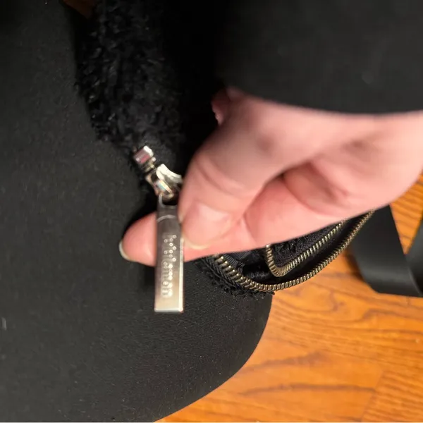 Lululemon Everywhere Belt Bag Black Teddy Fuzzy Plush Goldtone - Image 6