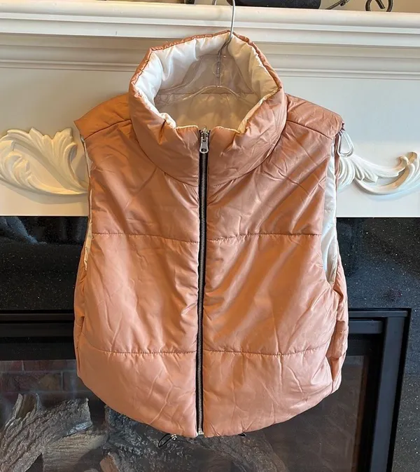 Vine and Valley Puffer Vest Reversible Beige Tan Womens XL New - Image 9