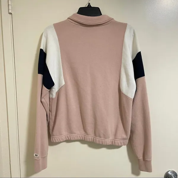 Abercrombie Women’s Half-Zip Pink Collared Sweater Size M (Used) - Image 2