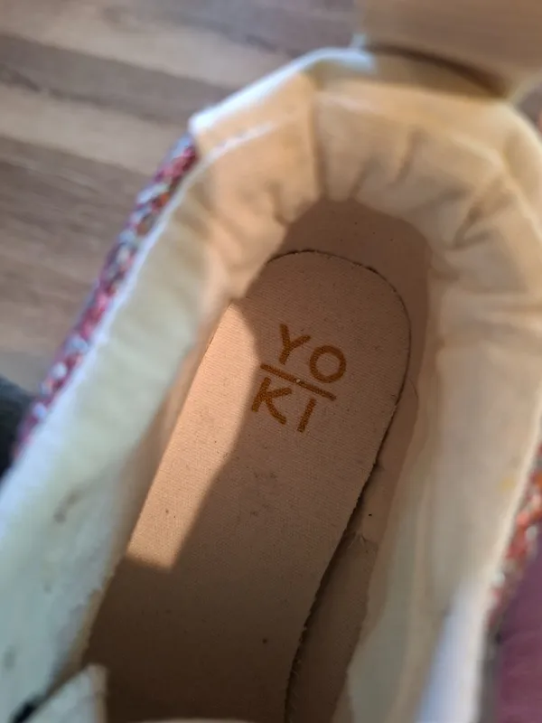 Yoki New womens teen sneakers - Image 4