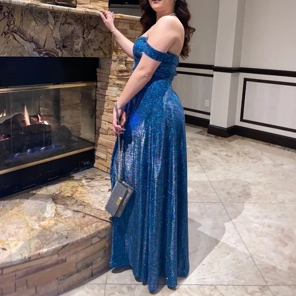 Sparkling Blue Gown Size 6 - Image 6