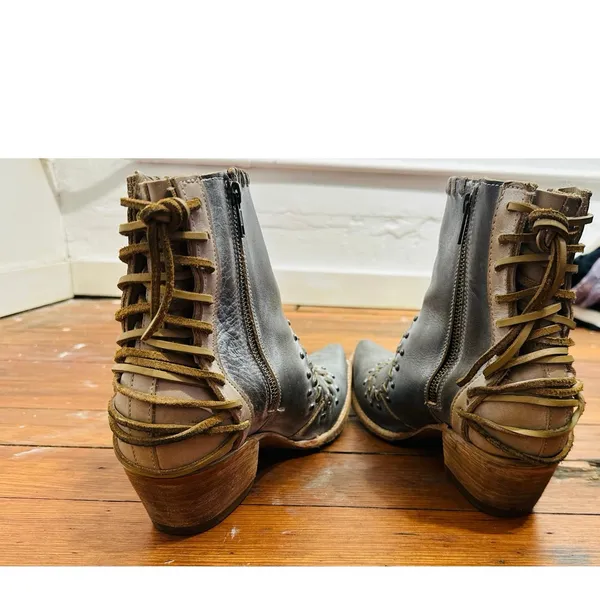 FREEBIRD Black Walker Style Leather Whip Lace Western Detail Bootie size 10 - Image 7