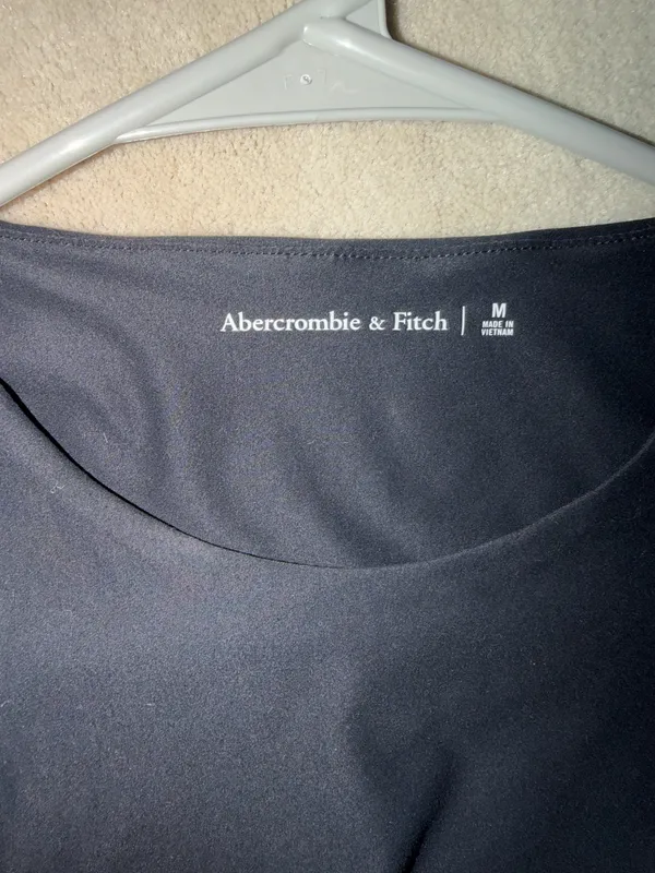 Abercrombie Black Cold Shoulder Bodysuit M - Image 2