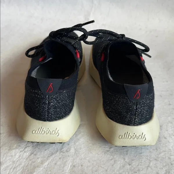 Allbirds Wool Tree Dasher Sneakers in Heathered black size W8 - Image 5