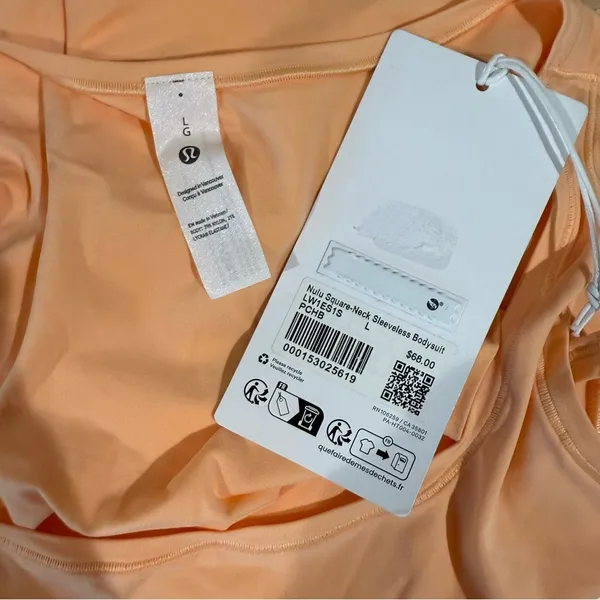 NWT lululemon Nulu Square-neck Bodysuit Peach Bellini Orange Size Large - Image 3