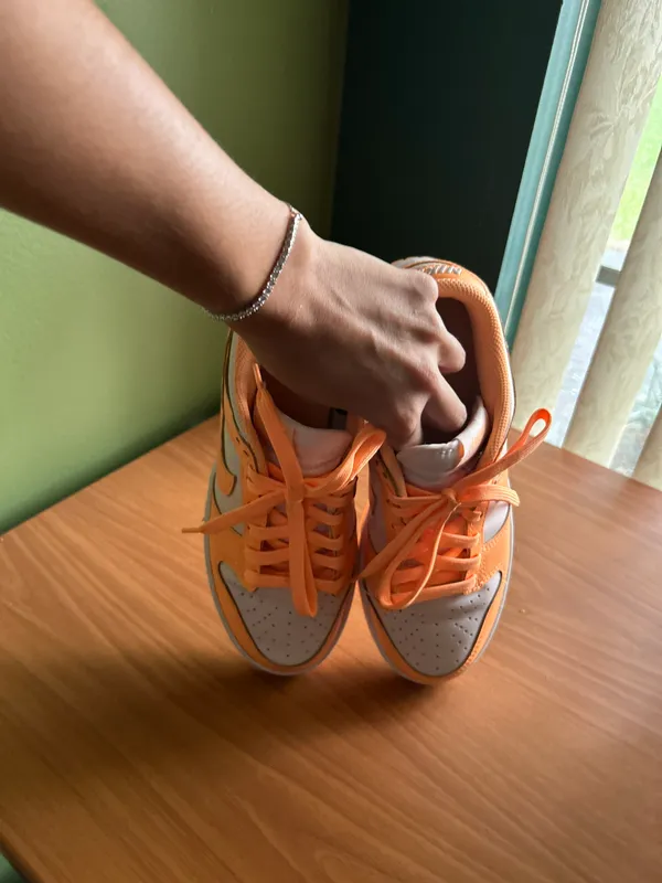 Nike Dunks - Image 4