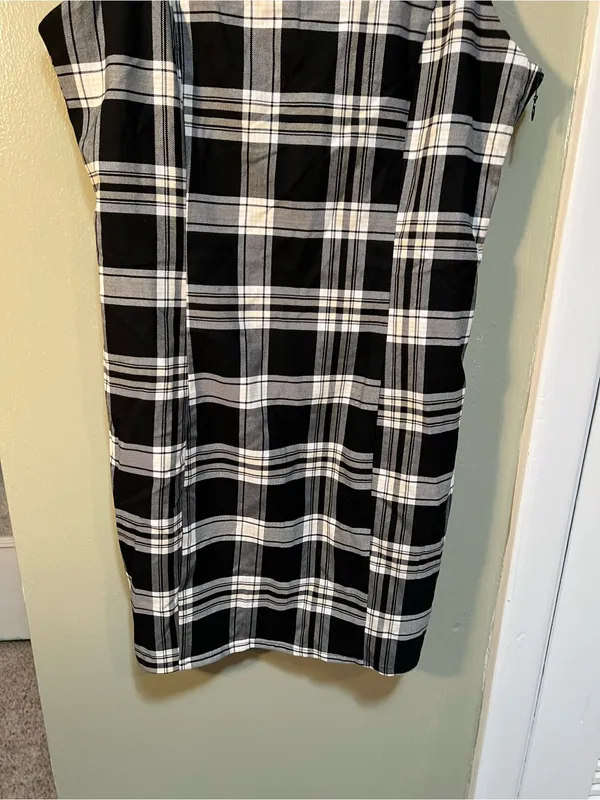 Divided H&M Women’s Size Medium Mini Bodycon Dress Black White Plaid Square Neck - Image 4