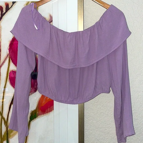 Urban Outfitters Silence + Noise Purple Off Shoulder Crop Top Milkmaid Boho Long Sleeve - Image 2