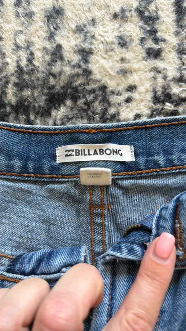 Billabong Denim Shorts - Image 3