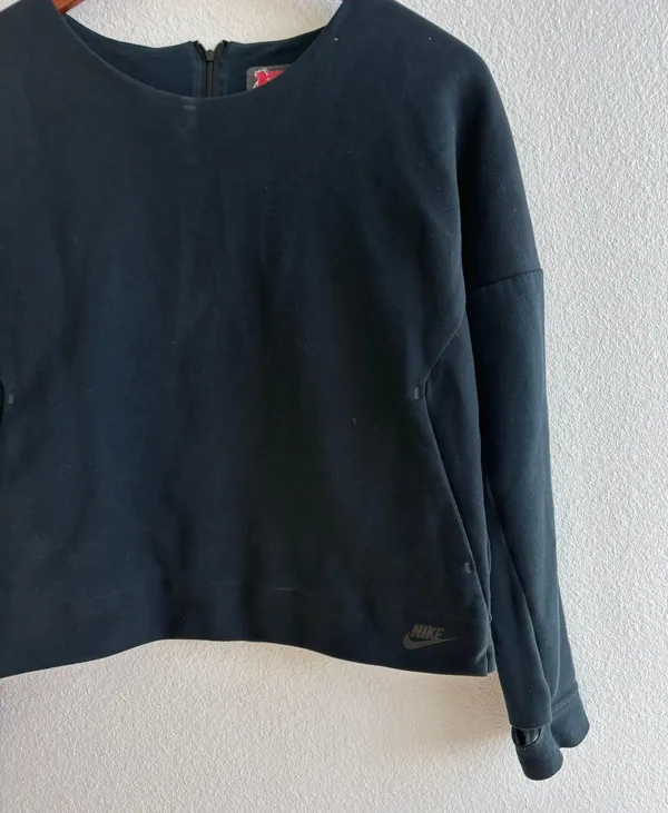 Nike Black  Long Sleeve - Image 3