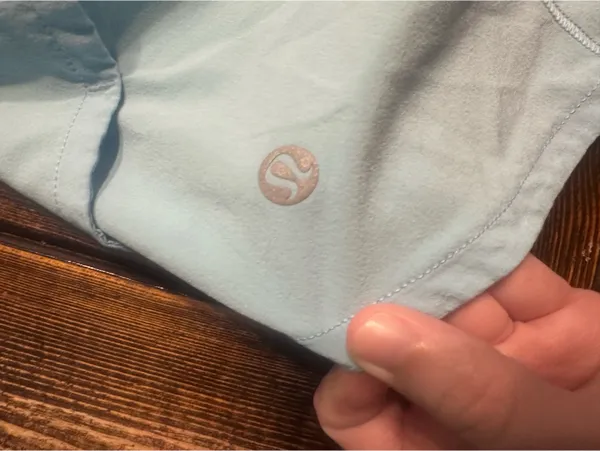 Blue teal lululemon shorts size 12 speed ups - Image 3