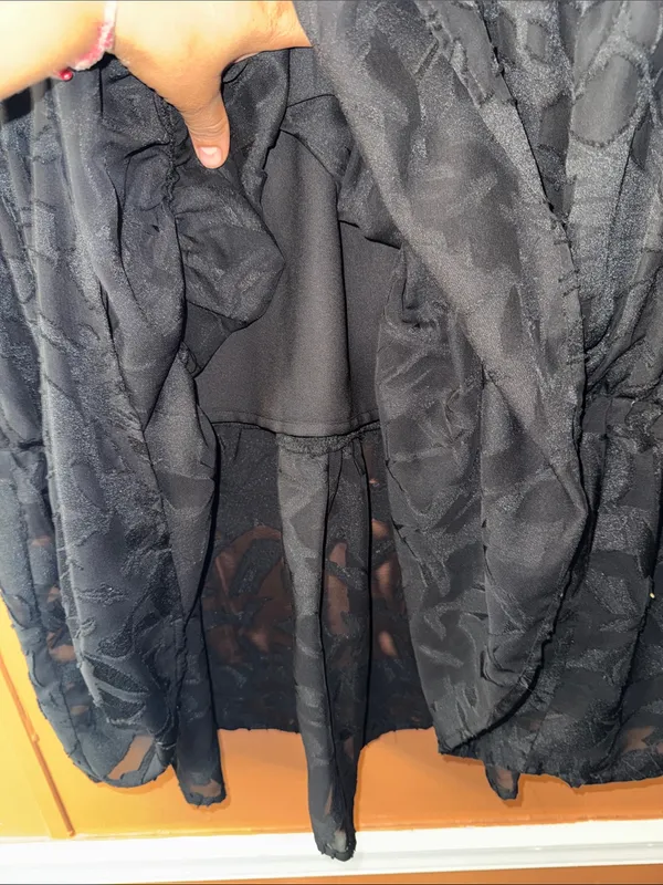 Michael Kors Black Tiered Midi Skirt with Jacquard Pattern - Image 4