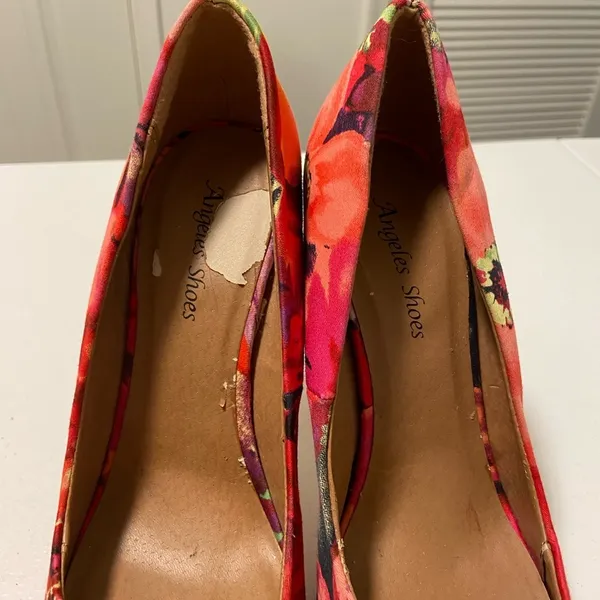 Angeles Shoes women’s floral Fiona pumps‎ — size 7 - Image 6