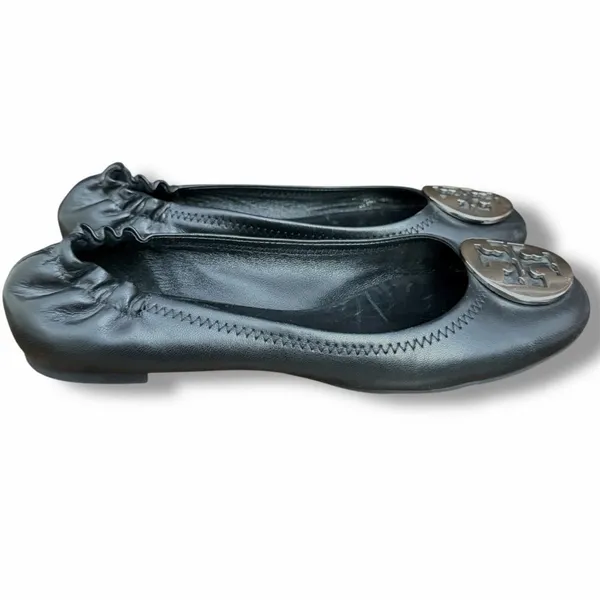 Tory Burch Black Leather Logo Reva Ballet Flats with Silver Emblem Discs - Image 2