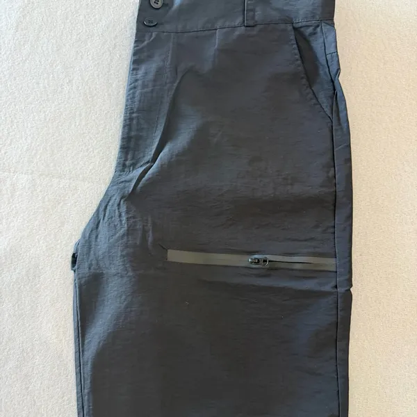 Women's Black Hiking Style Pants with Fixed Waist and Pockets Size Medium #26070 - Image 10