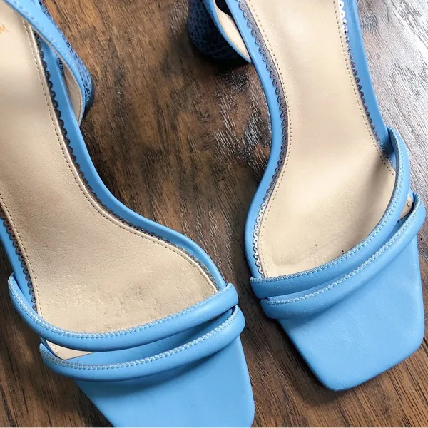 Sam Edelman • Kia Block Heel Sandal ankle strap square toe True Blue snakeskin - Image 6